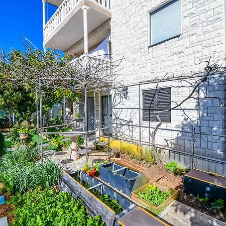 Appartement Anna Trogir