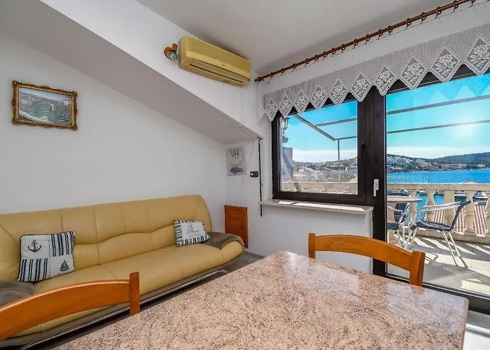 Apartman Anna Trogir