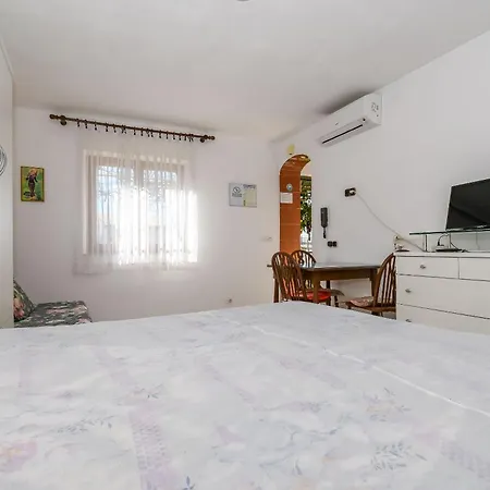 Apartman Anna Trogir